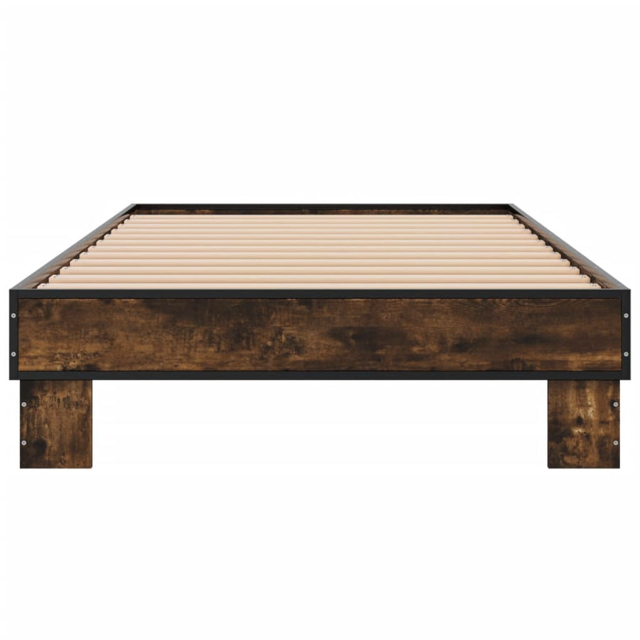 Bedframe bewerkt hout en metaal gerookt eikenkleurig 75x190 cm