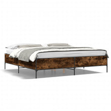 Bedframe bewerkt hout metaal gerookt eikenkleurig 200x200 cm