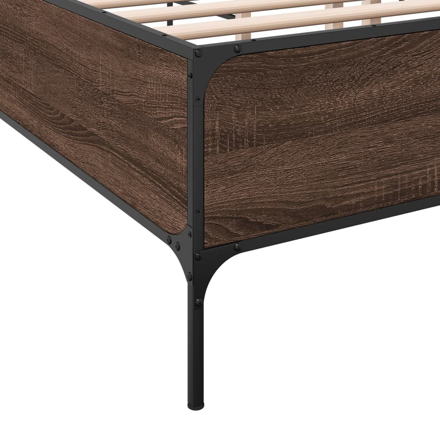Bedframe bewerkt hout metaal bruin eikenkleur 200x200 cm