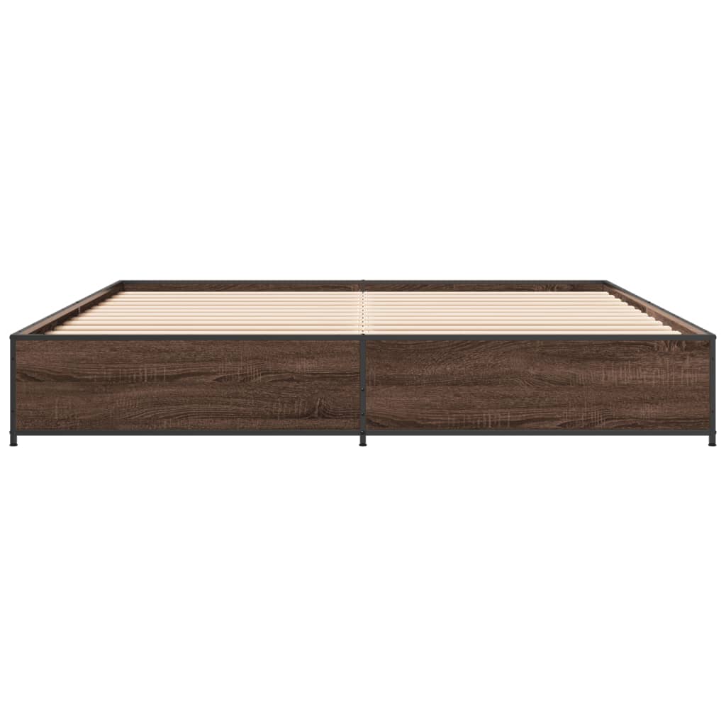 Bedframe bewerkt hout metaal bruin eikenkleur 200x200 cm