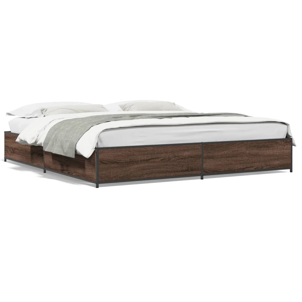 Bedframe bewerkt hout metaal bruin eikenkleur 200x200 cm