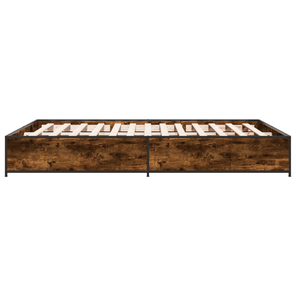 Bedframe bewerkt hout metaal gerookt eikenkleurig 135x190 cm