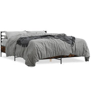 Bedframe 150x200 cm bewerkt hout metaal gerookt eiken