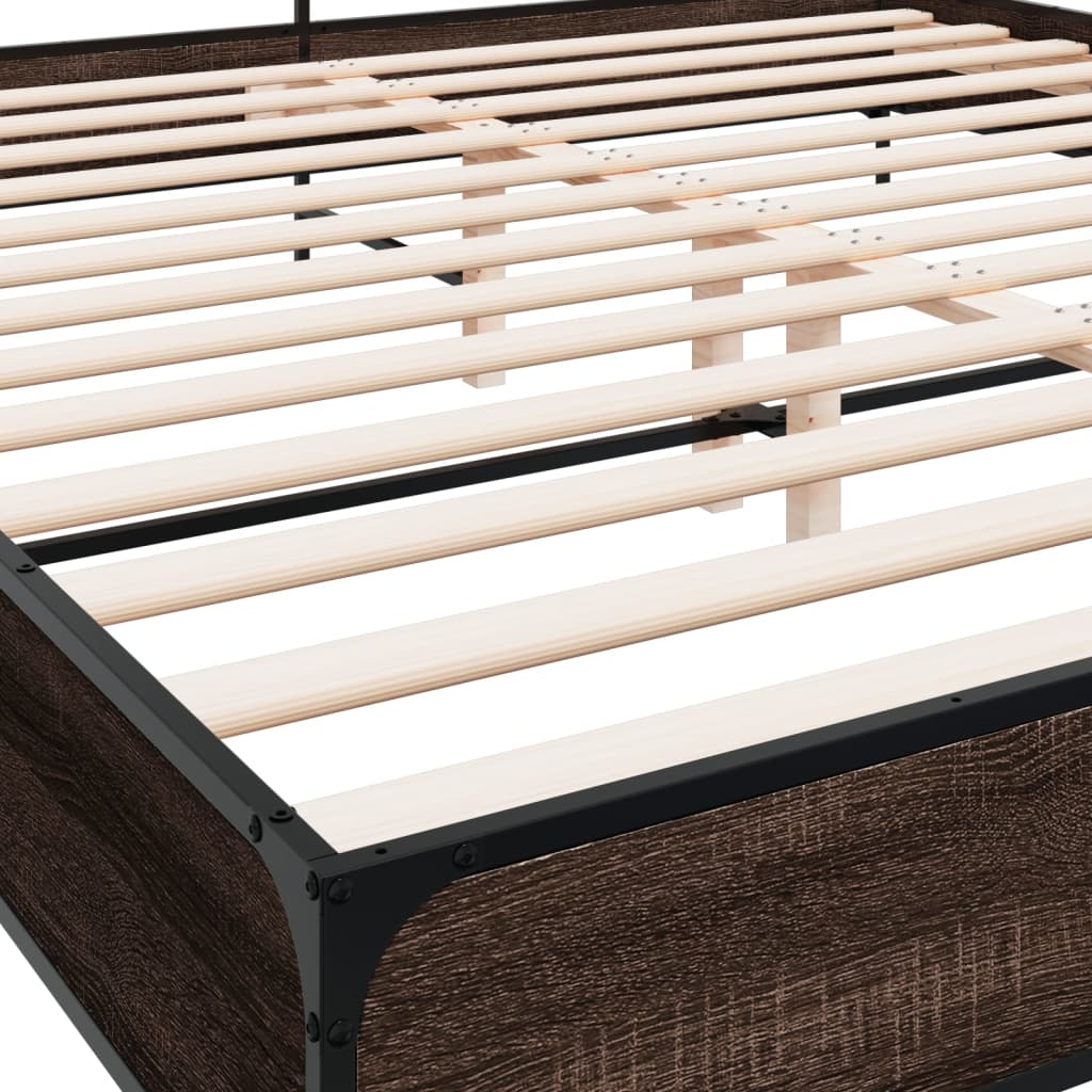 Bedframe bewerkt hout metaal bruin eikenkleur 200x200 cm