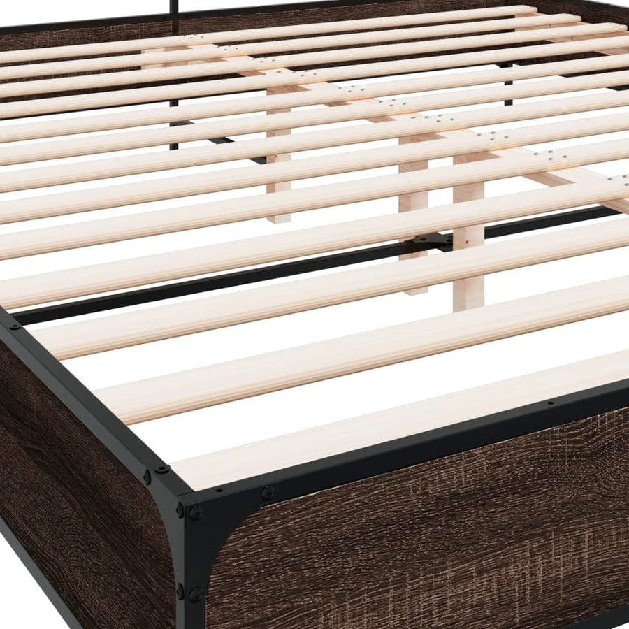 Bedframe bewerkt hout metaal bruin eikenkleur 200x200 cm