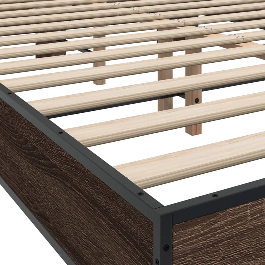 Bedframe bewerkt hout metaal bruin eikenkleur 140x190 cm