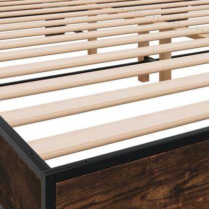 Bedframe bewerkt hout metaal gerookt eikenkleurig 200x200 cm
