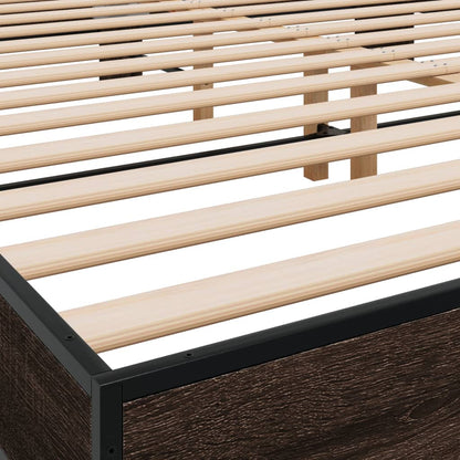 Bedframe bewerkt hout metaal bruin eikenkleur 200x200 cm
