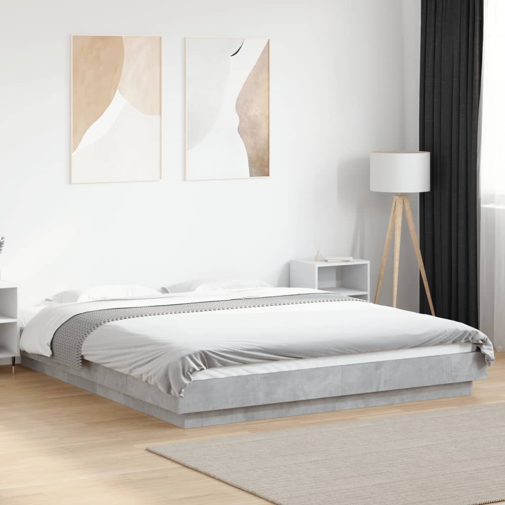 Bedframe met LED-verlichting bewerkt hout betongrijs 150x200 cm