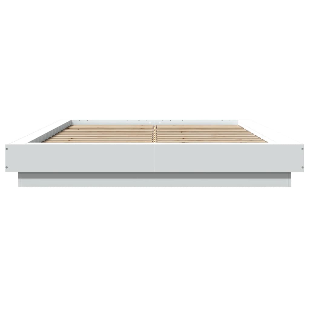 Bedframe bewerkt hout wit 135x190 cm
