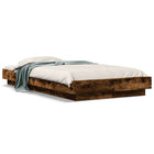 Bedframe 75x190 cm bewerkt hout gerookt eiken