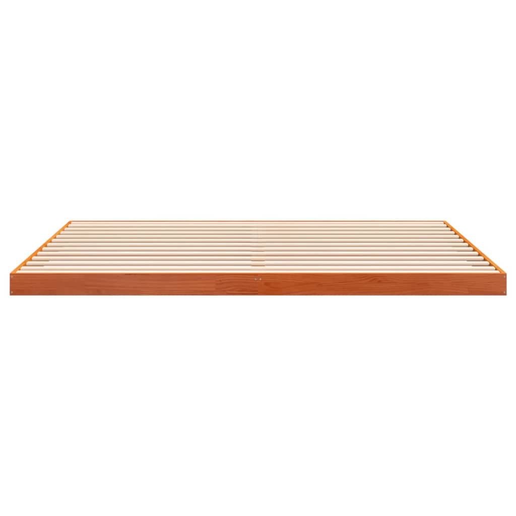 Bedframe massief grenenhout wasbruin 200x200 cm