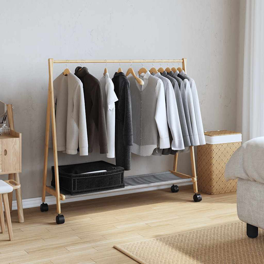 Kledingrek met schappen en wielen 106x34x106,5 cm bamboe