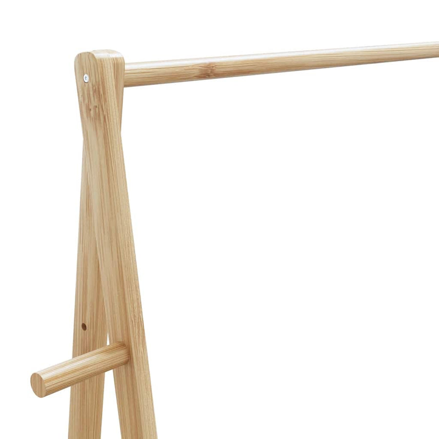 Kledingrek met schappen en wielen 132x45,5x155,5 cm bamboe