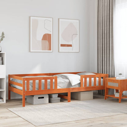Bedframe massief grenenhout wasbruin 90x200 cm