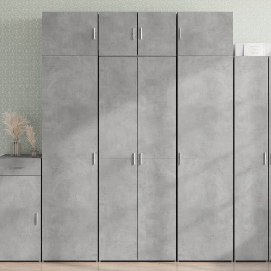 Hoge kast 70x42,5x185 cm bewerkt hout betongrijs