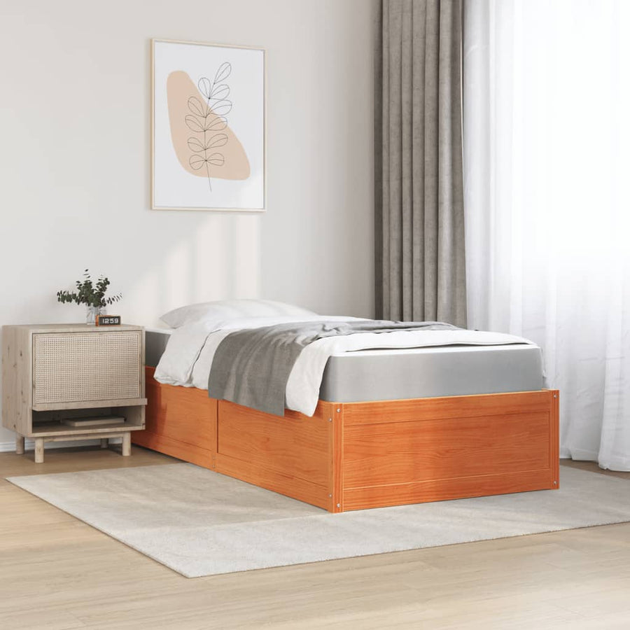 Bed met matras massief grenenhout wasbruin 90x190 cm