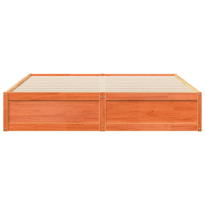 Bedframe massief grenenhout wasbruin 200x200 cm