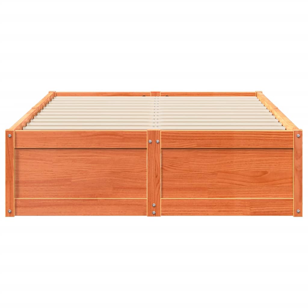 Bedframe massief grenenhout wasbruin 135x190 cm