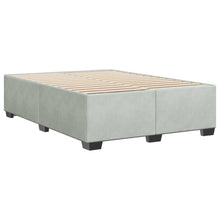 Bedframe fluweel lichtgrijs 140x190 cm