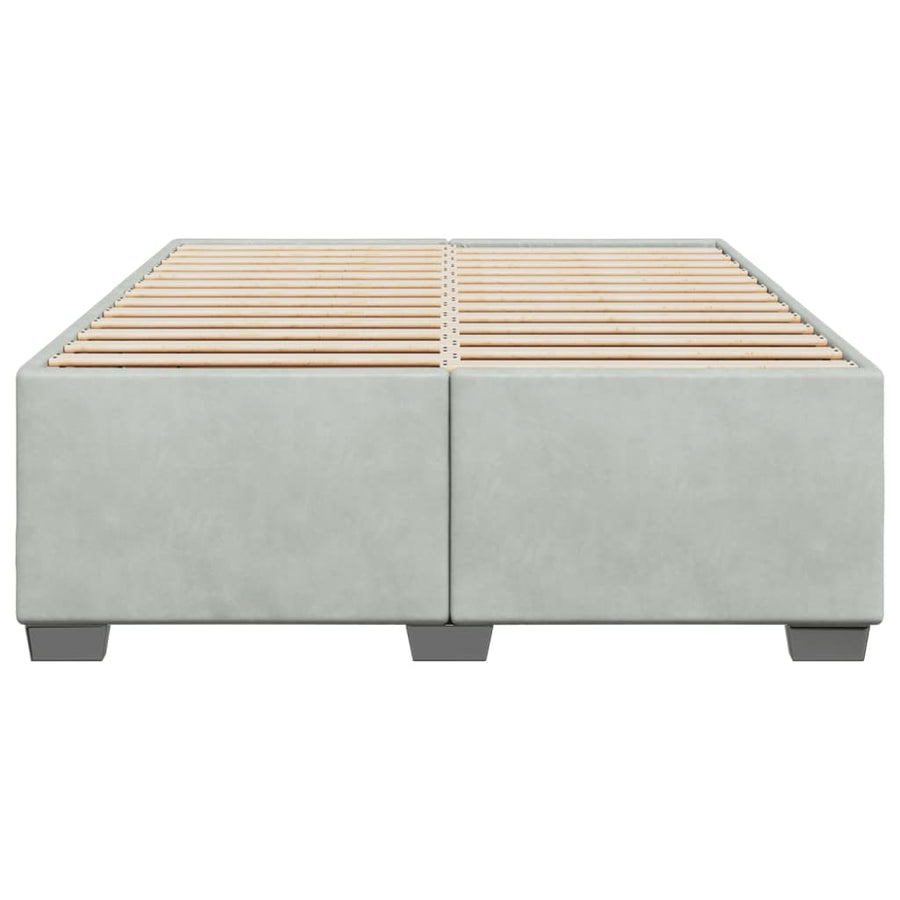 Bedframe fluweel lichtgrijs 140x200 cm
