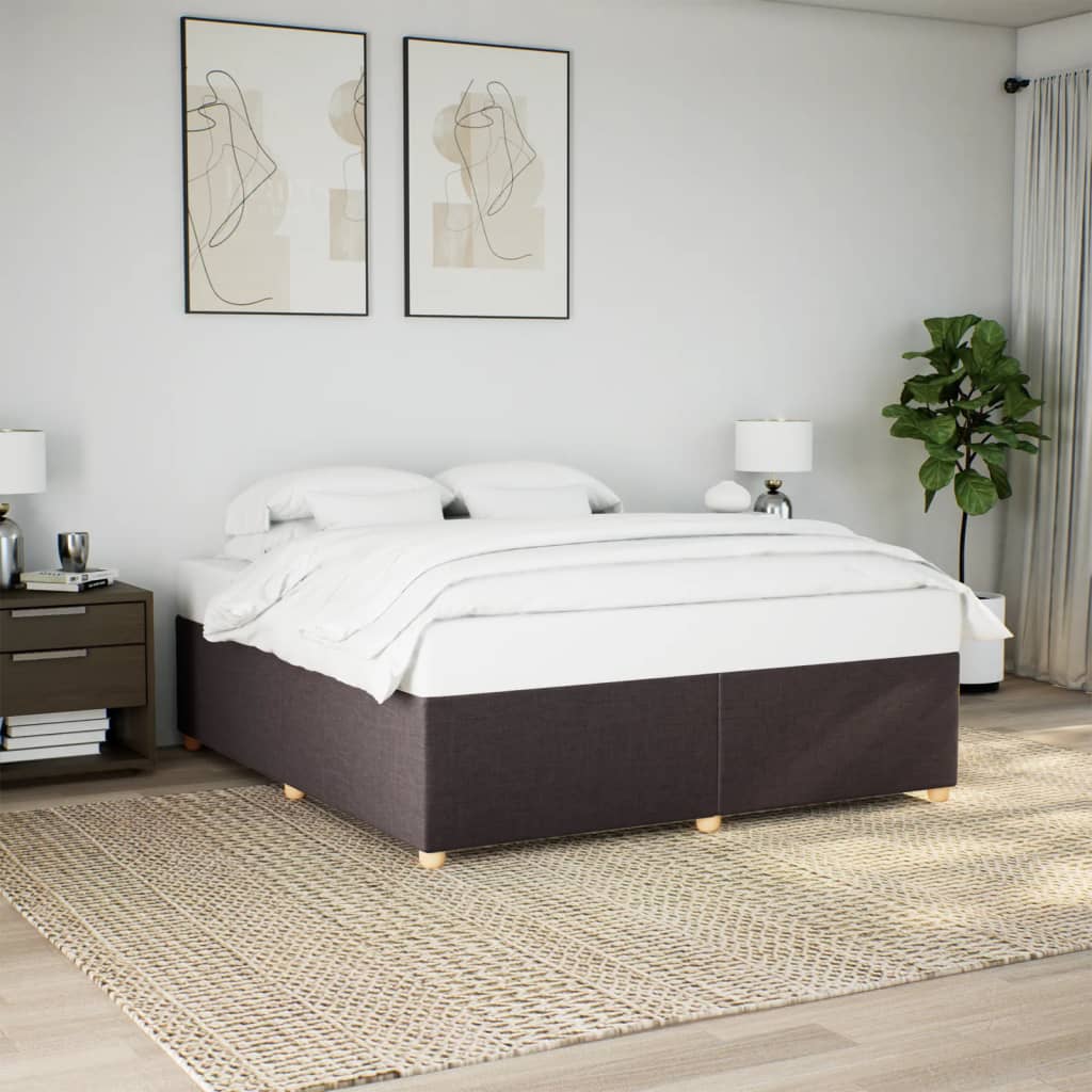 Bedframe zonder matras stof donkerbruin 200x200 cm