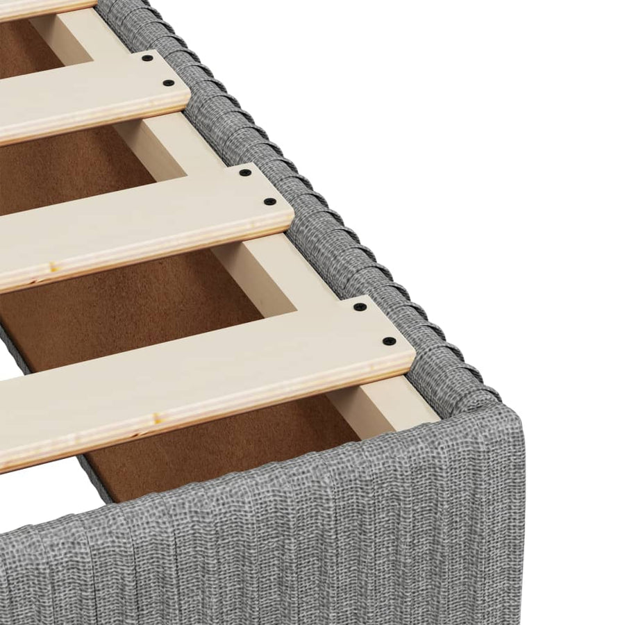 Bedframe zonder matras stof lichtgrijs 200x200 cm