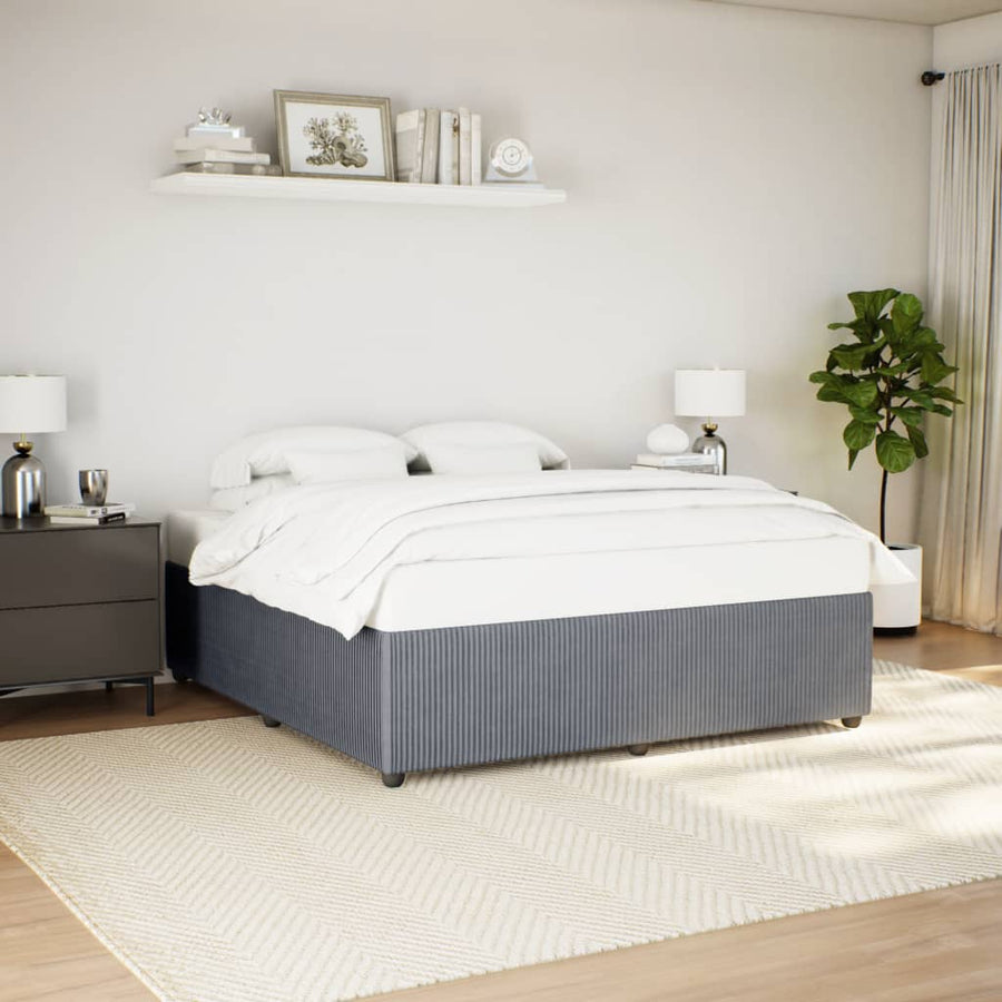 Bedframe fluweel donkergrijs 200x200 cm
