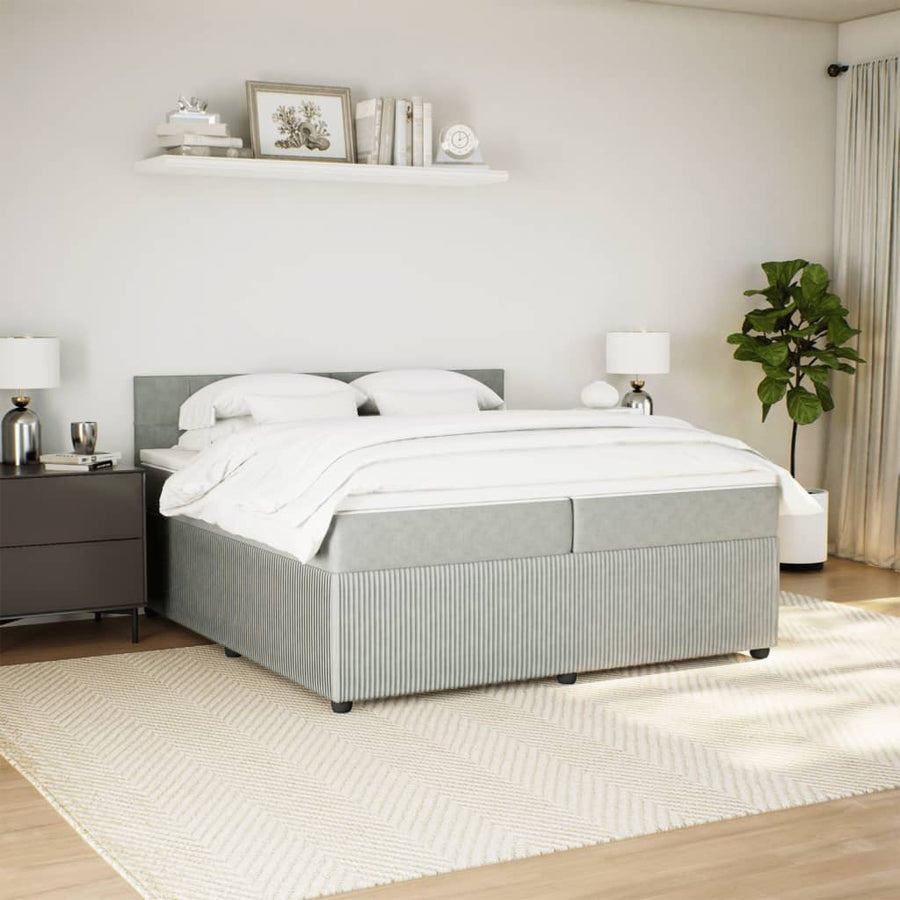 Boxspring met matras fluweel lichtgrijs 200x200 cm