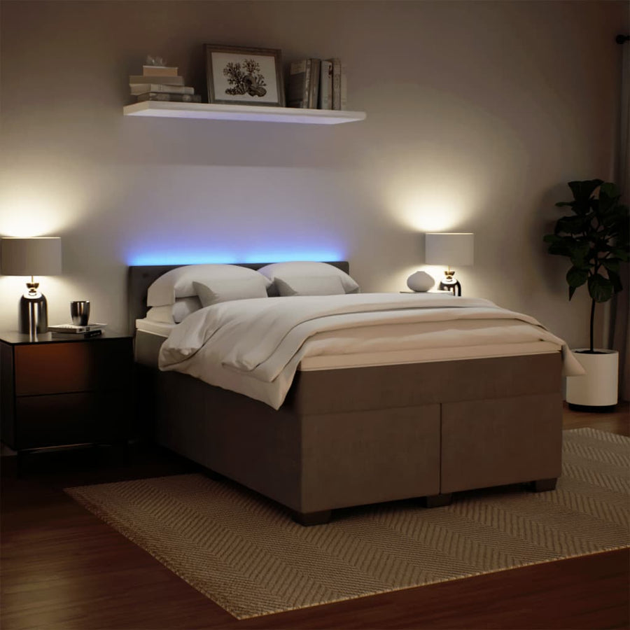Boxspring met matras fluweel lichtgrijs 140x200 cm