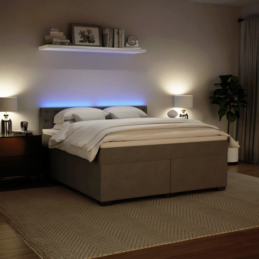 Boxspring met matras fluweel lichtgrijs 180x200 cm