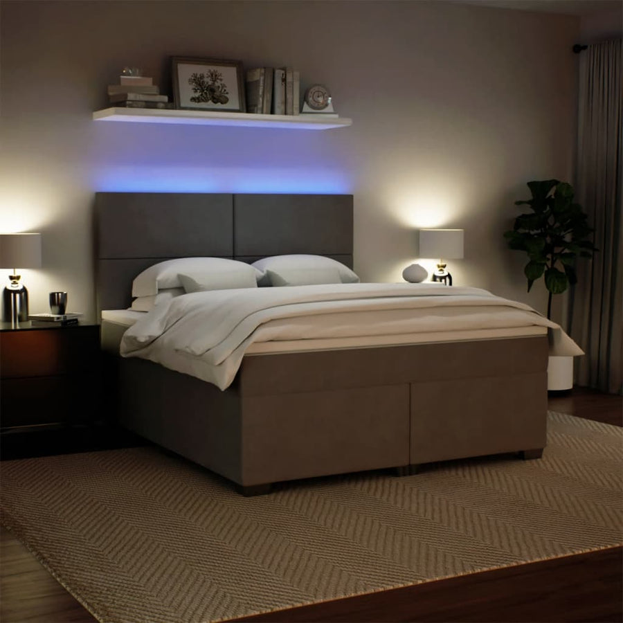 Boxspring met matras fluweel lichtgrijs 180x200 cm