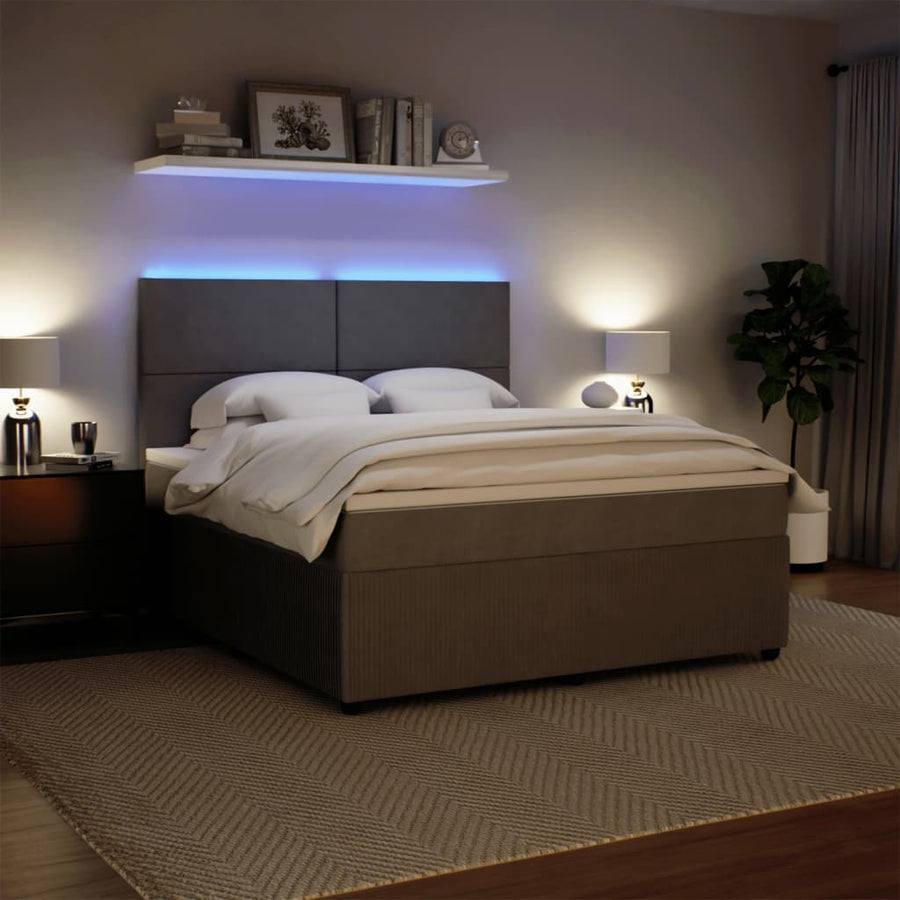 Boxspring met matras fluweel lichtgrijs 180x200 cm