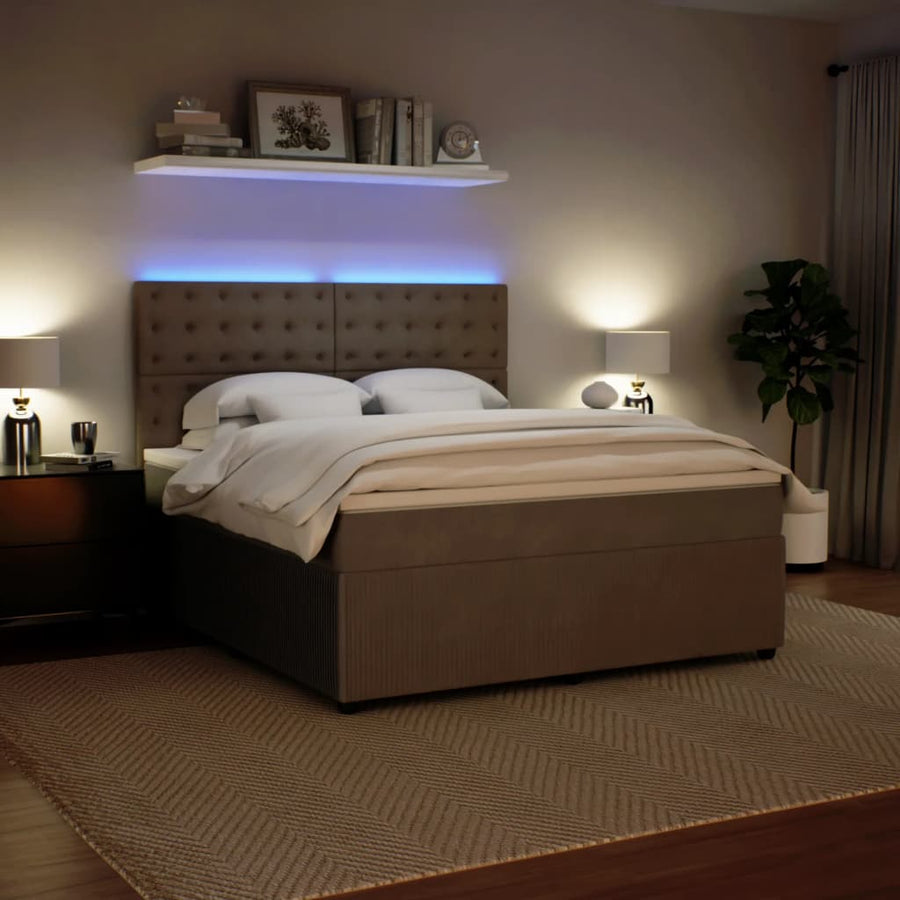 Boxspring met matras fluweel lichtgrijs 180x200 cm