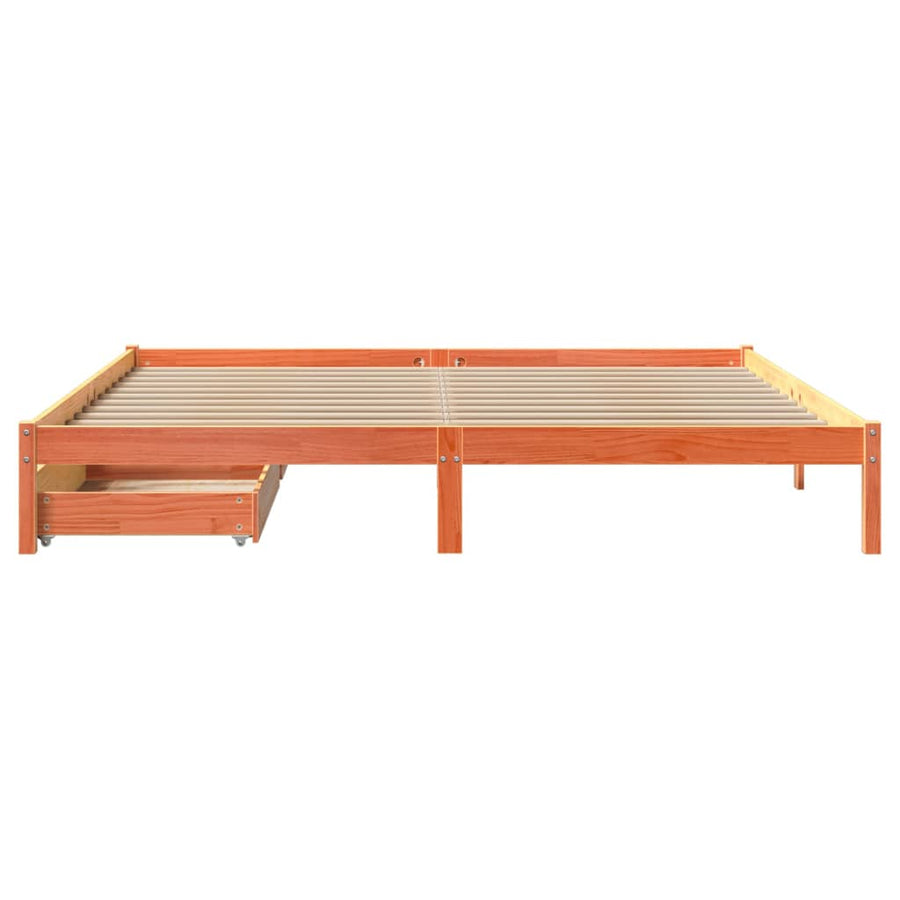 Bedframe zonder matras massief grenenhout wasbruin 200x200 cm