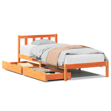 Bedframe zonder matras massief grenenhout wasbruin 90x200 cm