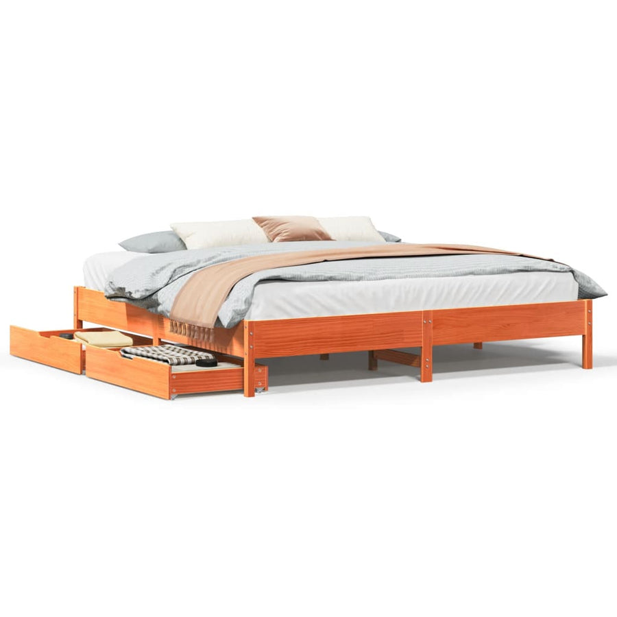 Bedframe zonder matras massief grenenhout wasbruin 200x200 cm