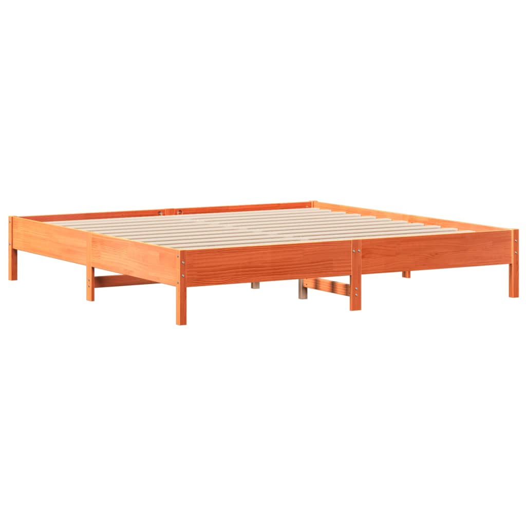 Bedframe zonder matras massief grenenhout wasbruin 200x200 cm