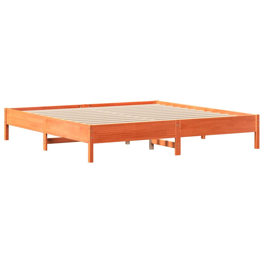 Bedframe zonder matras massief grenenhout wasbruin 200x200 cm