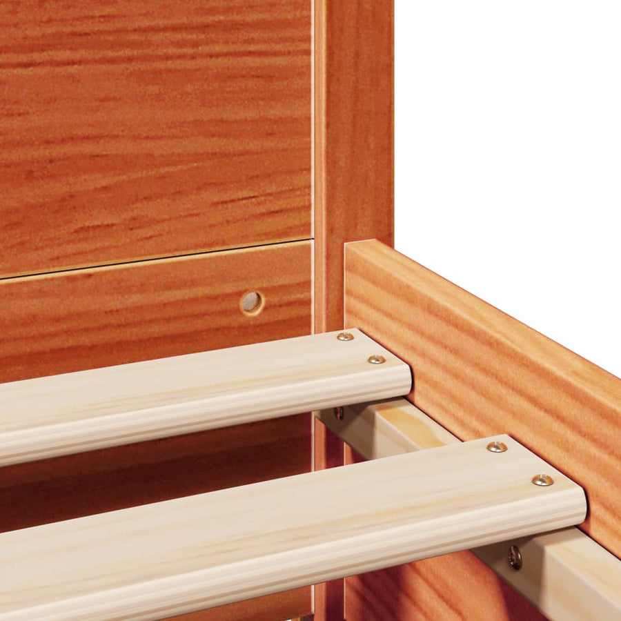 Bedframe zonder matras massief grenenhout wasbruin 120x200 cm