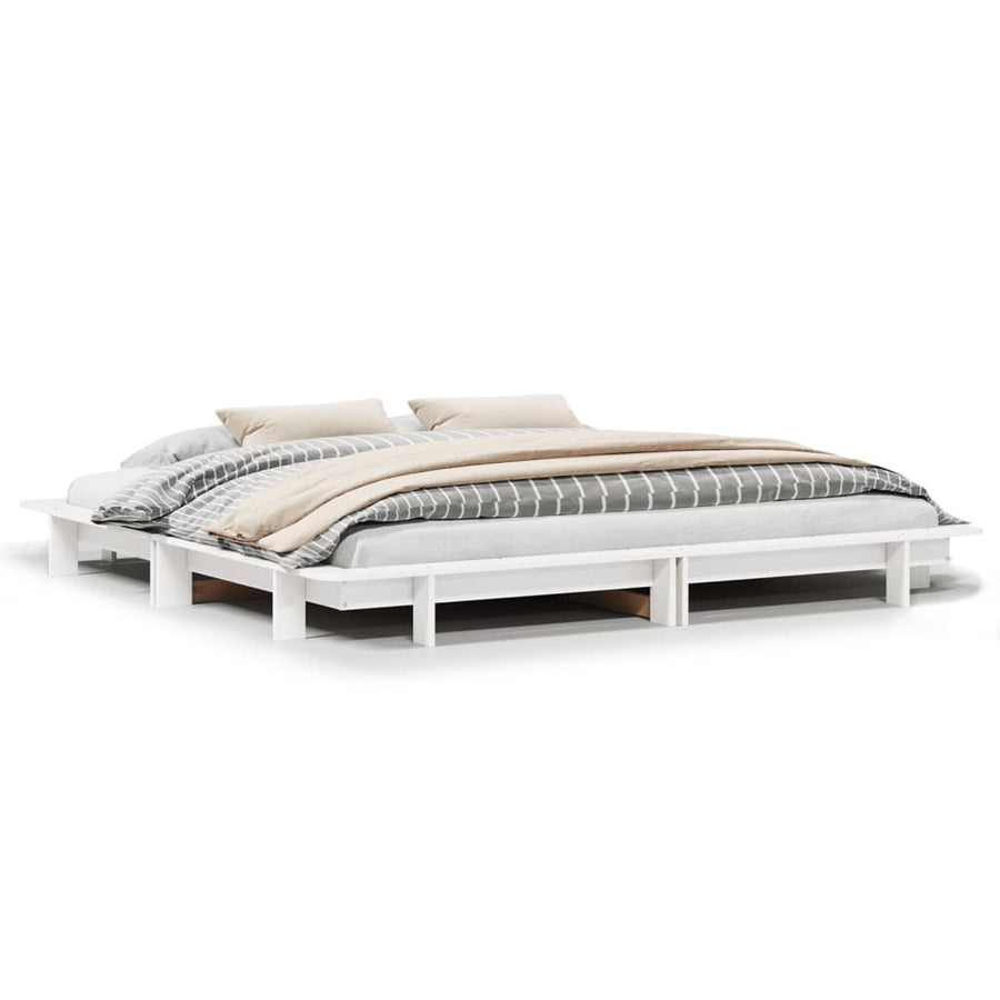 Bedframe massief grenenhout wit 200x200 cm