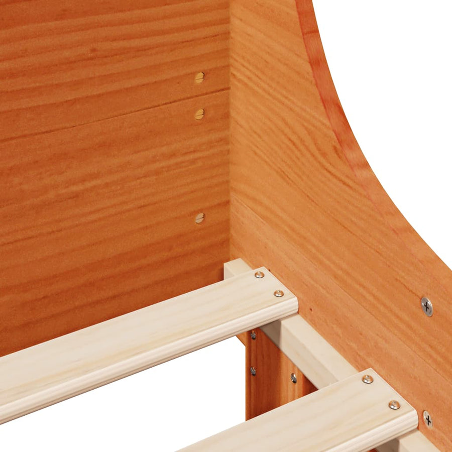 Bedframe zonder matras massief grenenhout wasbruin 200x200 cm