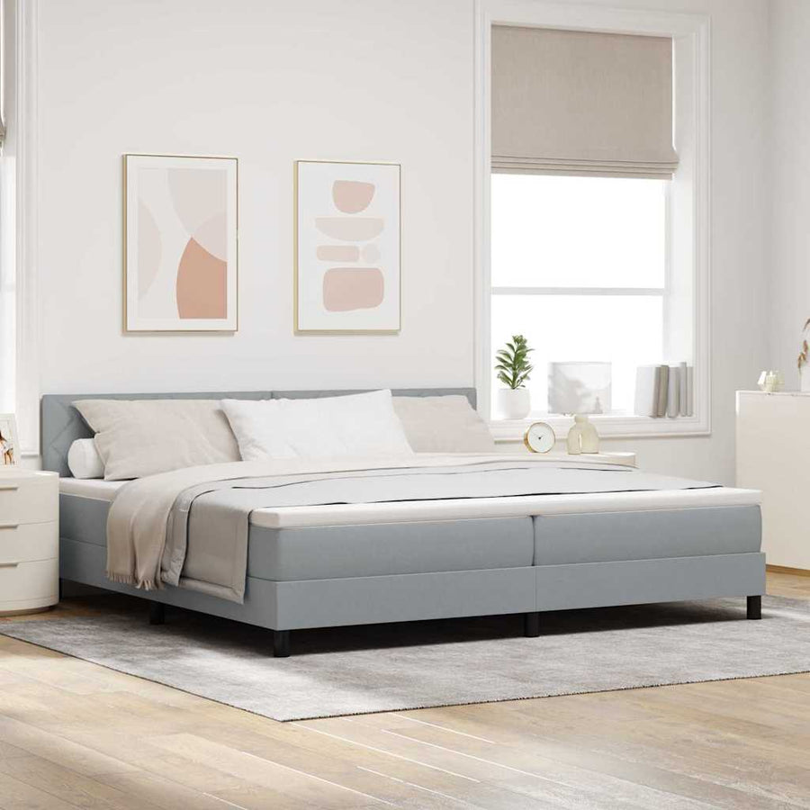 Boxspringbed met matras Lichtgrijs 200 x 200 cm Stof