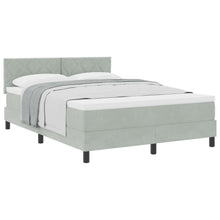 Boxspringbed met matras Lichtgrijs 140 x 200 cm Fluweel