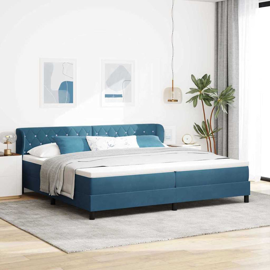 Boxspringbed met matras Donkerblauw 200 x 200 cm Fluweel