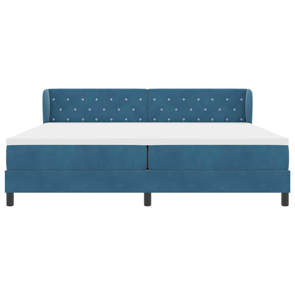 Boxspringbed met matras Donkerblauw 200 x 200 cm Fluweel