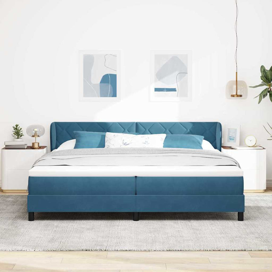 Boxspringbed met matras Donkerblauw 200 x 200 cm Fluweel