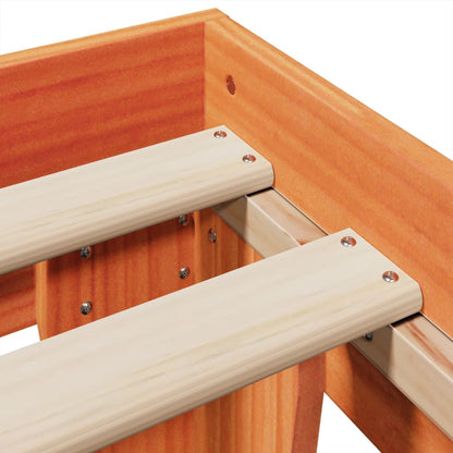 Bedframe zonder matras massief grenenhout wasbruin 200x200 cm