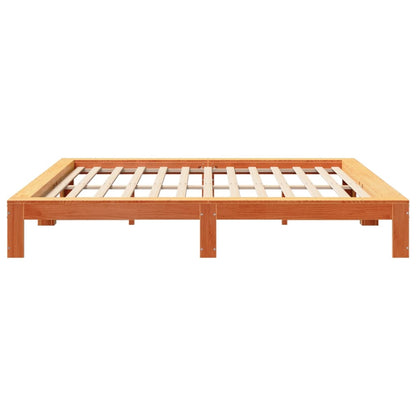 Bedframe zonder matras massief grenenhout wasbruin 200x200 cm
