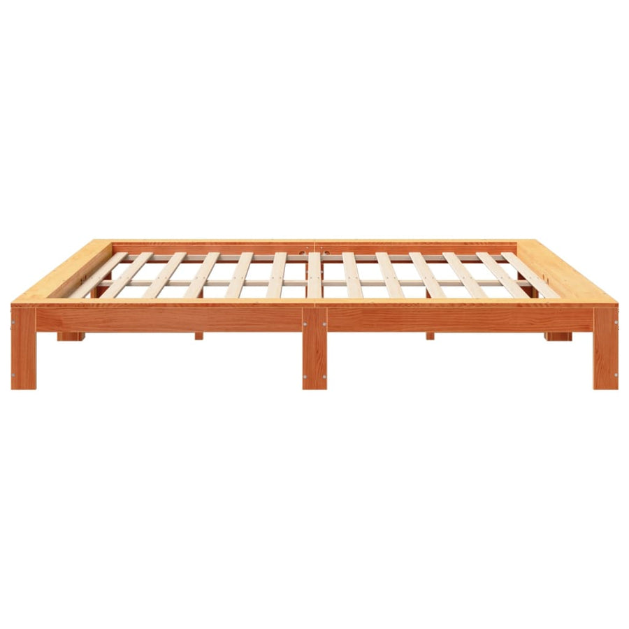 Bedframe zonder matras massief grenenhout wasbruin 200x200 cm